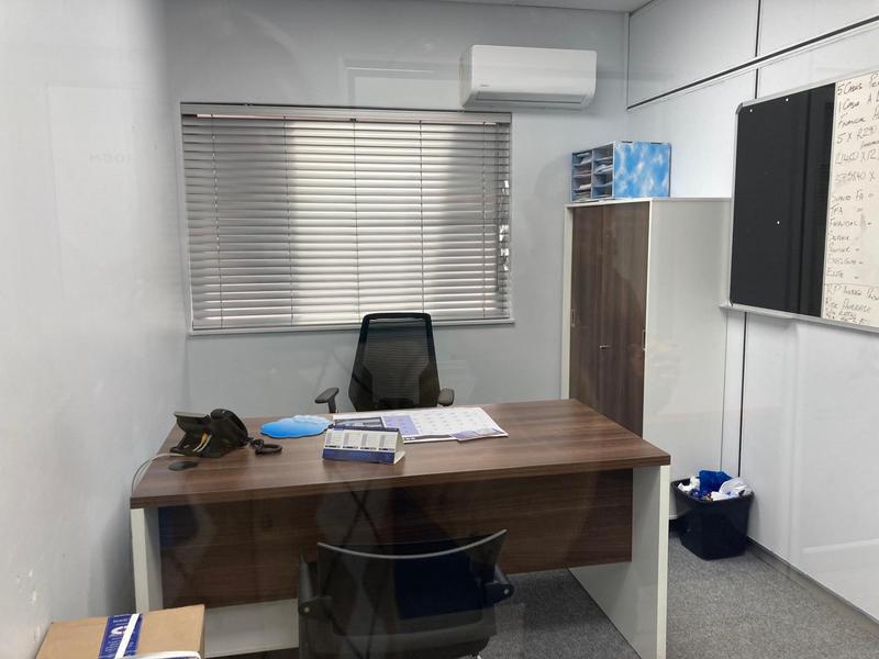 To Let Commercial Property for Rent in Newton Park Eastern Cape
